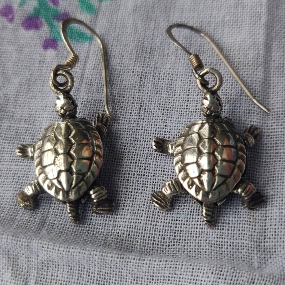 Silver Pair of Turtle Earrings
